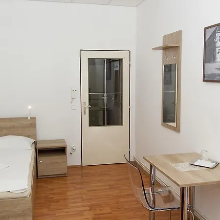 U Heligonky Gæstehus Brno
